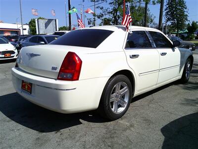 2007 Chrysler 300 Series Touring   - Photo 4 - Panorama City, CA 91402