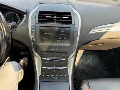 2014 Lincoln MKZ/Zephyr Luxury   - Photo 9 - Edmonton, AB T5B 0S6