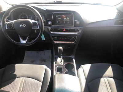 2018 Hyundai SONATA GL   - Photo 9 - Edmonton, AB T5B 0S6