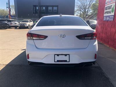 2018 Hyundai SONATA GL   - Photo 17 - Edmonton, AB T5B 0S6