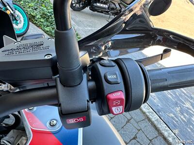 2024 BMW R1250 GS ADVENTURE TROPHY   - Photo 13 - San Ramon, CA 94583