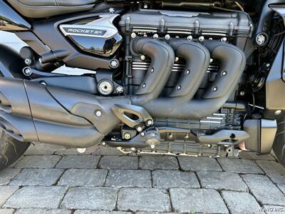 2025 Triumph Rocket 3 R Black Storm - Photo 9 - San Ramon, CA 94583
