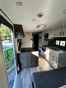 2022 Highland Ridge RV M-26BH-OPEN RANGE SERIES   - Photo 18 - San Ramon, CA 94583