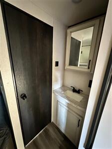 2022 Highland Ridge RV M-26BH-OPEN RANGE SERIES   - Photo 20 - San Ramon, CA 94583