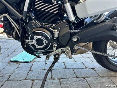 2023 Ducati Scrambler 800 URBAN MOTARD - Photo 10 - San Ramon, CA 94583