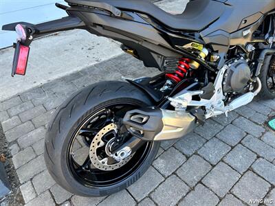 2025 BMW F 900 R   - Photo 8 - San Ramon, CA 94583