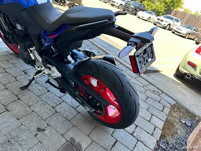 2025 BMW F900R   - Photo 6 - San Ramon, CA 94583