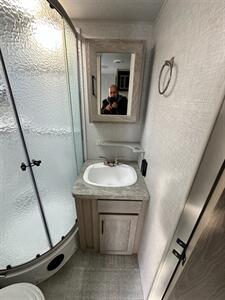 2021 Forest River Rockwood M-19 - ROO SERIES   - Photo 19 - San Ramon, CA 94583