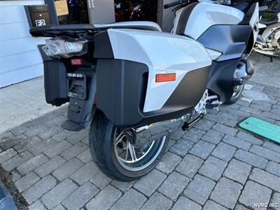 2023 BMW R1250RT   - Photo 8 - San Ramon, CA 94583