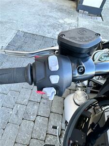 2024 TRIUMPH ROCKET 3 R   - Photo 12 - San Ramon, CA 94583