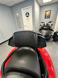 2025 Can-Am Spyder F3 Limited - Photo 8 - San Ramon, CA 94583
