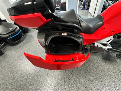 2025 Can-Am Spyder F3 Limited - Photo 17 - San Ramon, CA 94583