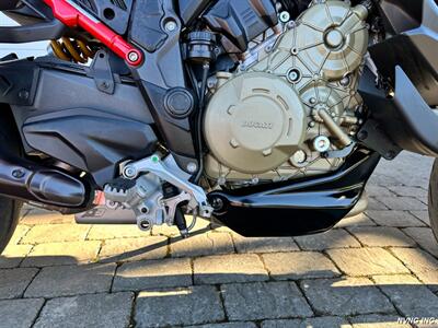 2023 Ducati Multistrada V4 Pikes Peak   - Photo 10 - San Ramon, CA 94583