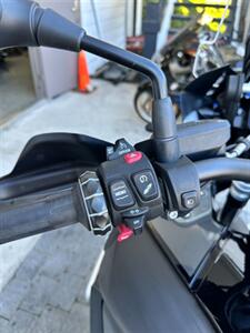 2022 BMW R1250GS ADVENTURE   - Photo 12 - San Ramon, CA 94583