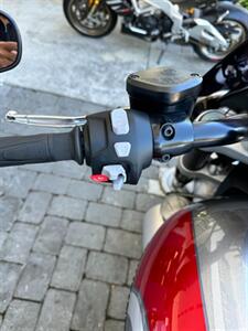 2023 Triumph Rocket 3 R (TOW-TONE)   - Photo 11 - San Ramon, CA 94583