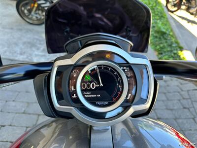 2023 Triumph Rocket 3 R (TOW-TONE)   - Photo 13 - San Ramon, CA 94583