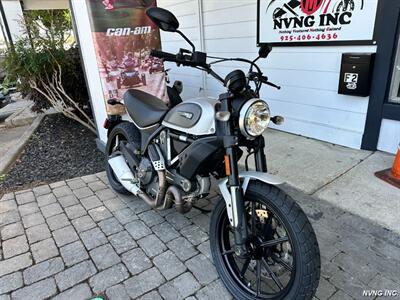 2017 DUCATI SCRAMBLER ICON   - Photo 2 - San Ramon, CA 94583