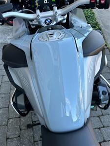 2024 BMW R1250GS ADVENTURE   - Photo 14 - San Ramon, CA 94583