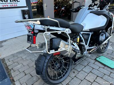 2024 BMW R1250GS ADVENTURE   - Photo 8 - San Ramon, CA 94583
