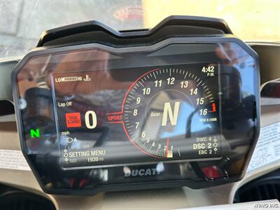 2024 Ducati Panigale V4 S   - Photo 14 - San Ramon, CA 94583