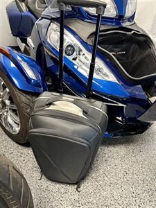 2016 CAN-AM SPYDER RT SE6 LIMITED   - Photo 22 - San Ramon, CA 94583