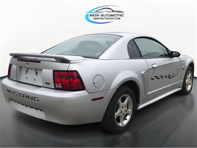 2004 Ford Mustang   - Photo 5 - Galloway, OH 43119