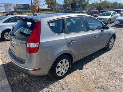 2011 Hyundai Elantra GLS   - Photo 19 - Galloway, OH 43119