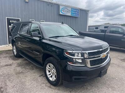 2017 Chevrolet Suburban LT   - Photo 4 - Galloway, OH 43119