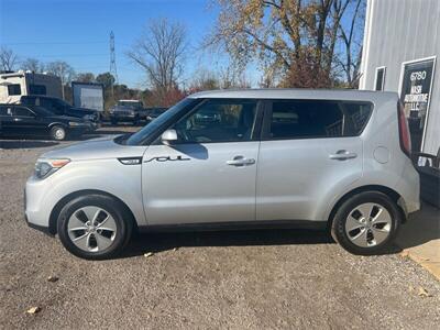 2015 Kia Soul   - Photo 2 - Galloway, OH 43119