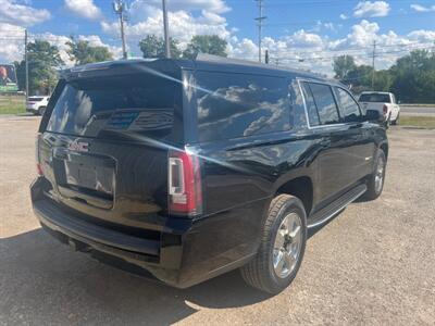 2017 GMC Yukon SLE 1500   - Photo 7 - Galloway, OH 43119