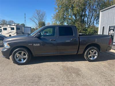 2017 RAM 1500 Express   - Photo 10 - Galloway, OH 43119