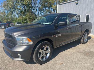 2017 RAM 1500 Express   - Photo 9 - Galloway, OH 43119