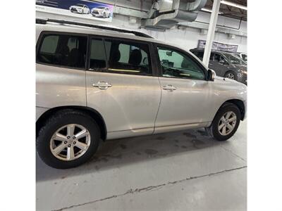 2010 Toyota Highlander   - Photo 4 - Galloway, OH 43119