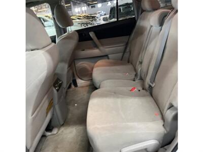 2010 Toyota Highlander   - Photo 18 - Galloway, OH 43119