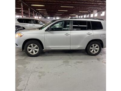 2010 Toyota Highlander   - Photo 2 - Galloway, OH 43119