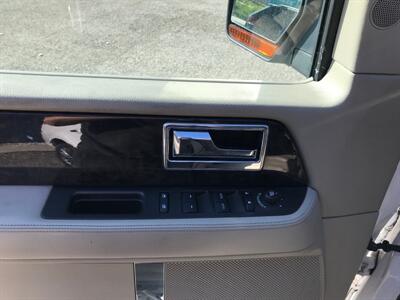 2015 Lincoln Navigator   - Photo 17 - Galloway, OH 43119