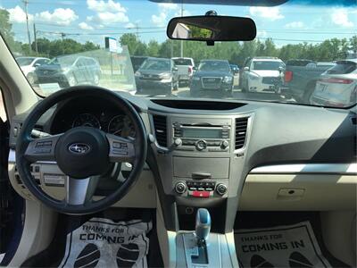 2010 Subaru Outback 2.5i Premium   - Photo 14 - Galloway, OH 43119
