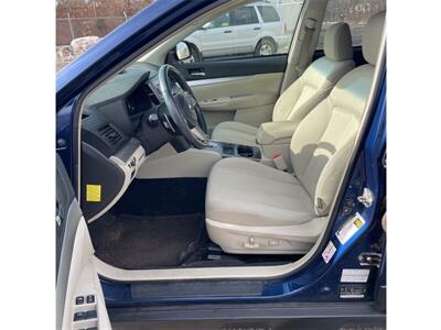 2010 Subaru Outback 2.5i Premium   - Photo 23 - Columbus, OH 43223