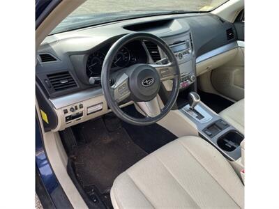2010 Subaru Outback 2.5i Premium   - Photo 19 - Columbus, OH 43223