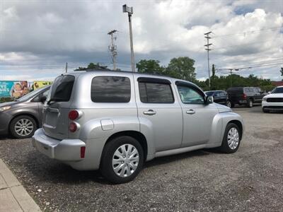 2011 Chevrolet HHR LT   - Photo 4 - Galloway, OH 43119