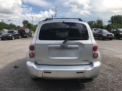 2011 Chevrolet HHR LT   - Photo 6 - Galloway, OH 43119