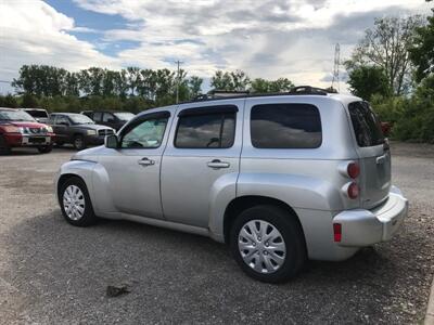 2011 Chevrolet HHR LT   - Photo 3 - Galloway, OH 43119