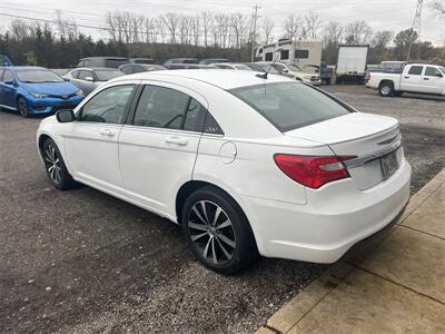 2014 Chrysler 200 Series Touring   - Photo 3 - Galloway, OH 43119