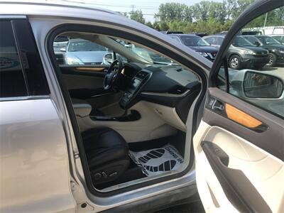 2015 Lincoln MKC   - Photo 13 - Galloway, OH 43119