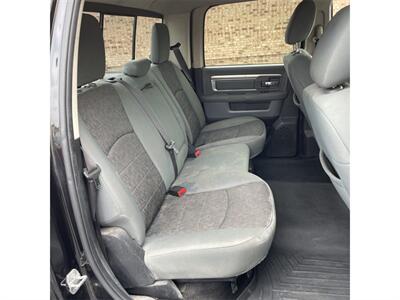 2016 RAM 1500 Big Horn   - Photo 8 - Galloway, OH 43119