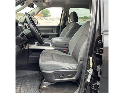 2016 RAM 1500 Big Horn   - Photo 6 - Galloway, OH 43119