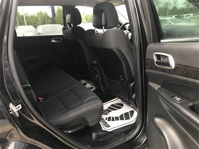 2012 Jeep Grand Cherokee Laredo   - Photo 14 - Galloway, OH 43119