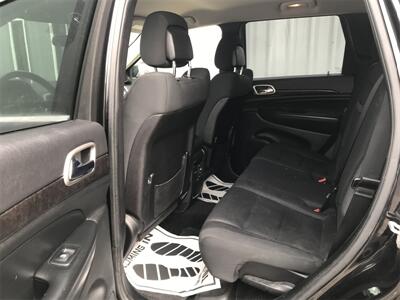 2012 Jeep Grand Cherokee Laredo   - Photo 15 - Galloway, OH 43119