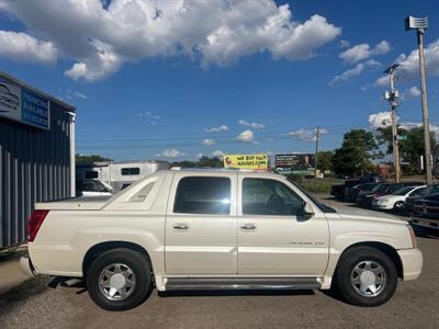 2003 Cadillac Escalade   - Photo 3 - Galloway, OH 43119