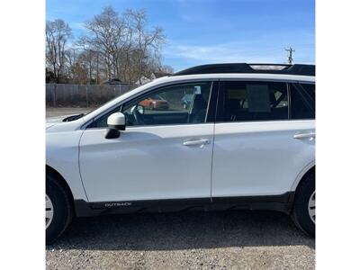 2015 Subaru Outback 2.5i Premium   - Photo 11 - Columbus, OH 43223